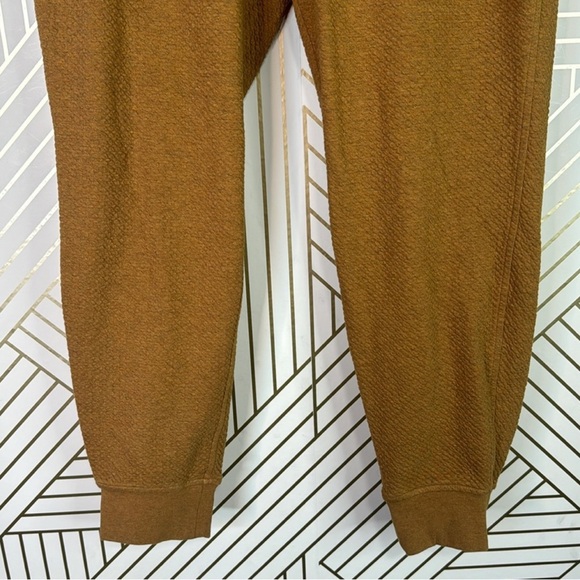 NWT- Lululemon Warm down mid-rise jogger (Heathered Spiced Bronze/White) - Picture 5 of 11